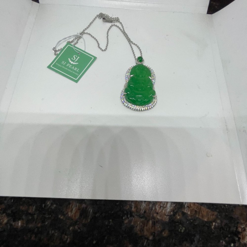 SJ Pearl Jade Buddha Necklace - Picture 3 of 4